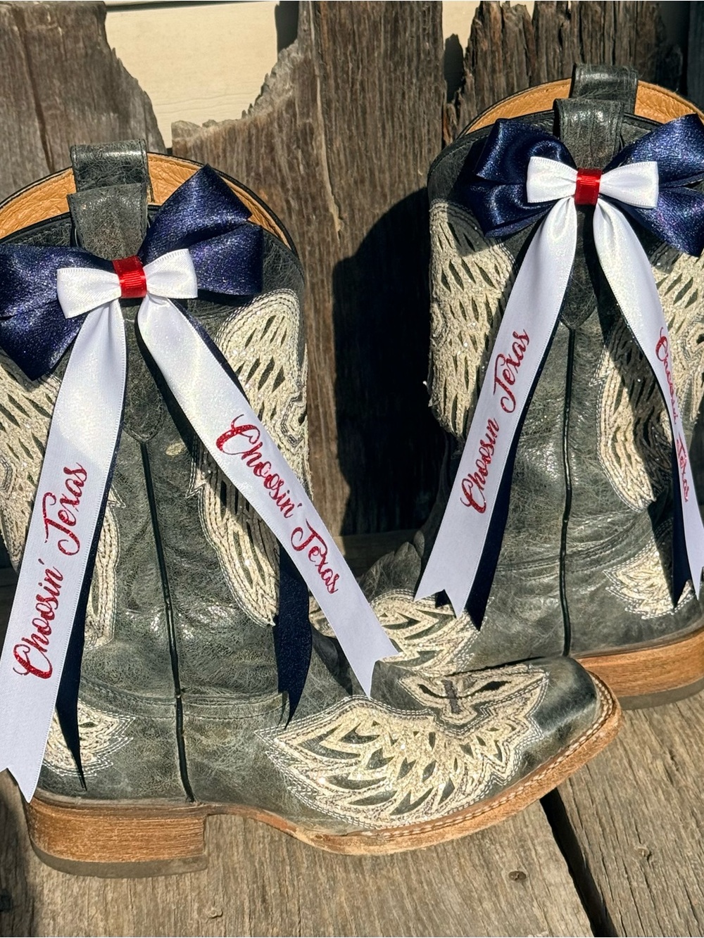 Navy & White Ribbon Boot Bows - Choosin' Texas